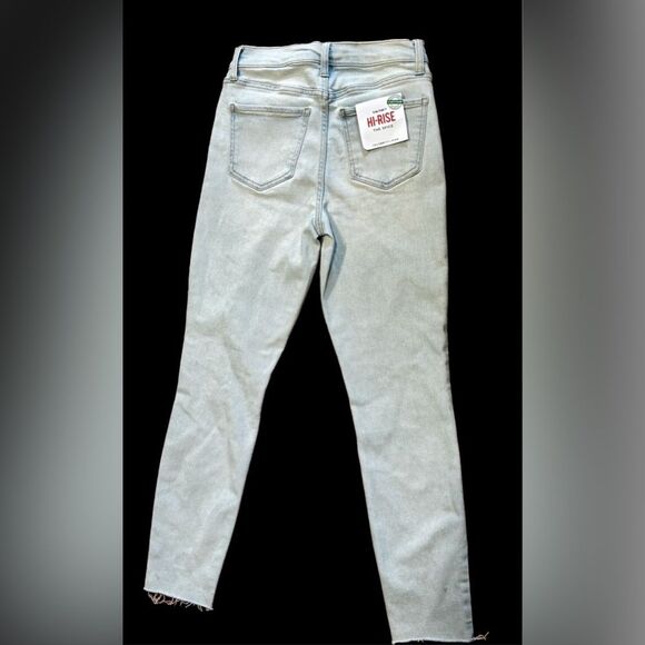 Celebrity Pink HiRise Skinny Jeans The Spice - Picture 8 of 10